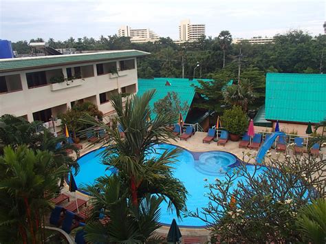 karon village hotel